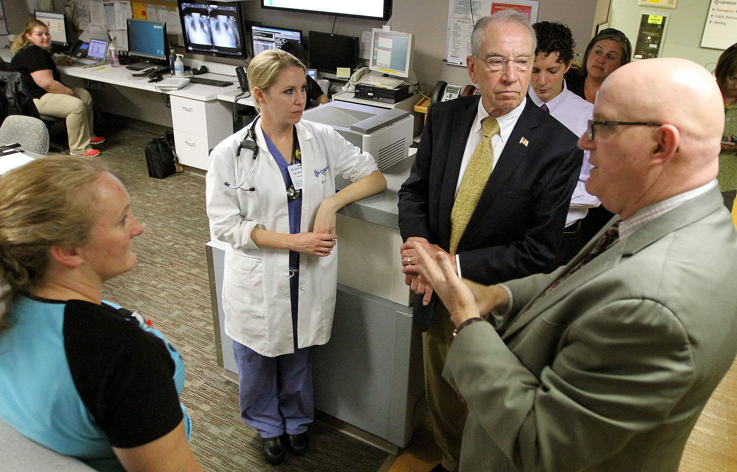 052815-grassley2